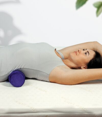 Bolster for infant "purple"